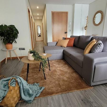 Ao Lado Da Estacao Do Metro! Apartman Vila Nova de Gaia Kültér fotó